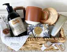 Load image into Gallery viewer, Coastal Palms Natural Set Hamper Gift Basket Large
