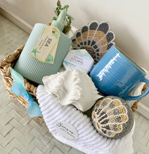 Load image into Gallery viewer, Coastal Sea Salt Hamptons Home Housewarming, Birthday, Gift Basket Hamper Large
