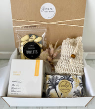 Load image into Gallery viewer, Any Occasion Coastal Palms Gift Box Hamper Medium Signature Range
