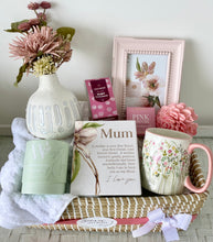 Load image into Gallery viewer, Ultimate Mum Pamper Hamper Birthday Thank you Gift Basket Natural Large
