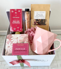 Load image into Gallery viewer, Pretty Female Gift Box Pamper Hamper Large
