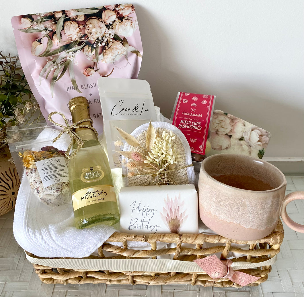 Ultimate Happy Birthday Luxury Pamper Hamper Basket Large