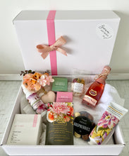 Load image into Gallery viewer, Ultimate Pretty Pamper Hamper Any Occasion Gift Box Large
