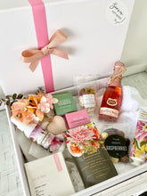 Load image into Gallery viewer, Ultimate Pretty Pamper Hamper Any Occasion Gift Box Large
