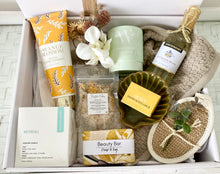 Load image into Gallery viewer, Ultimate Quiet Pamper Hamper Any Occasion Gift Box Large
