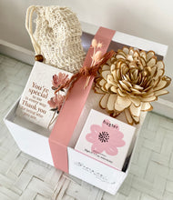 Load image into Gallery viewer, Your Special Affordable Gift Box Hamper Rose Small
